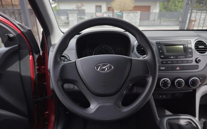 Hyundai i10 cena 35100 przebieg: 38720, rok produkcji 2017 z Polanów małe 154